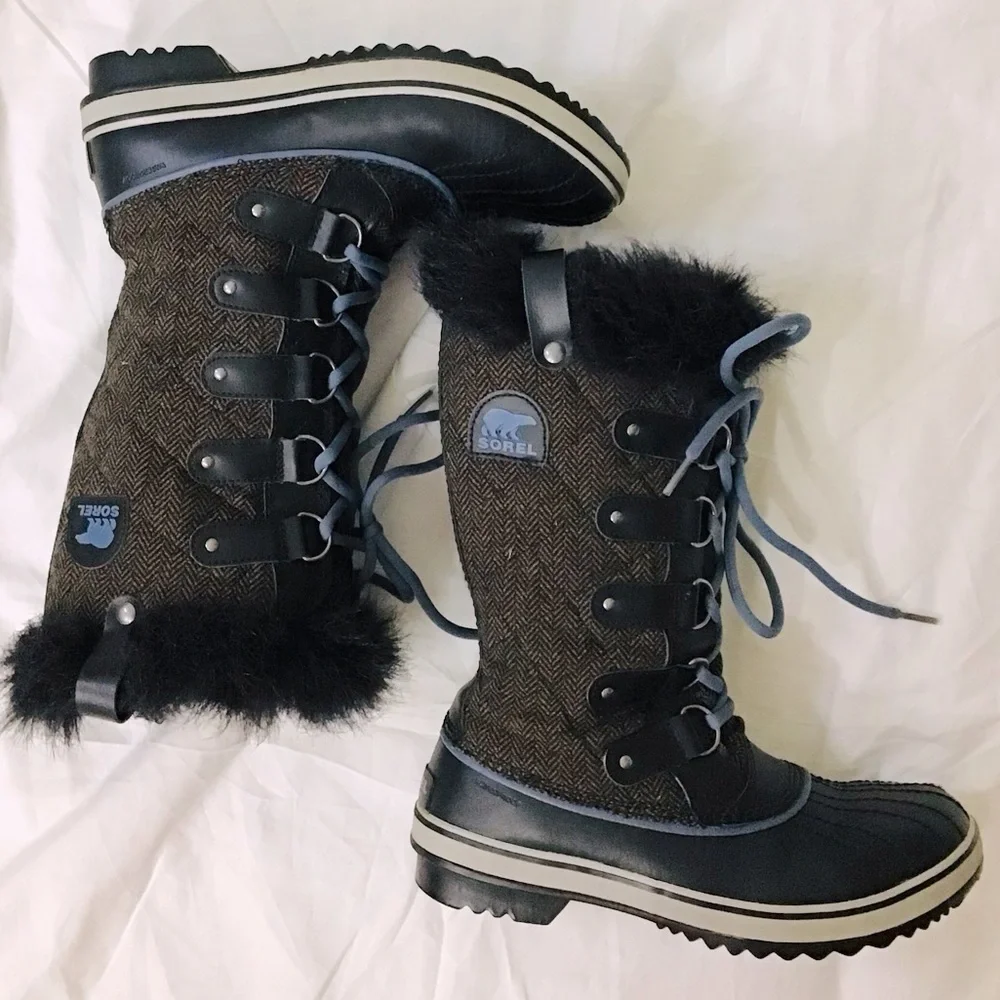 Sorel Tofino Brown Herringbone Snow Boots